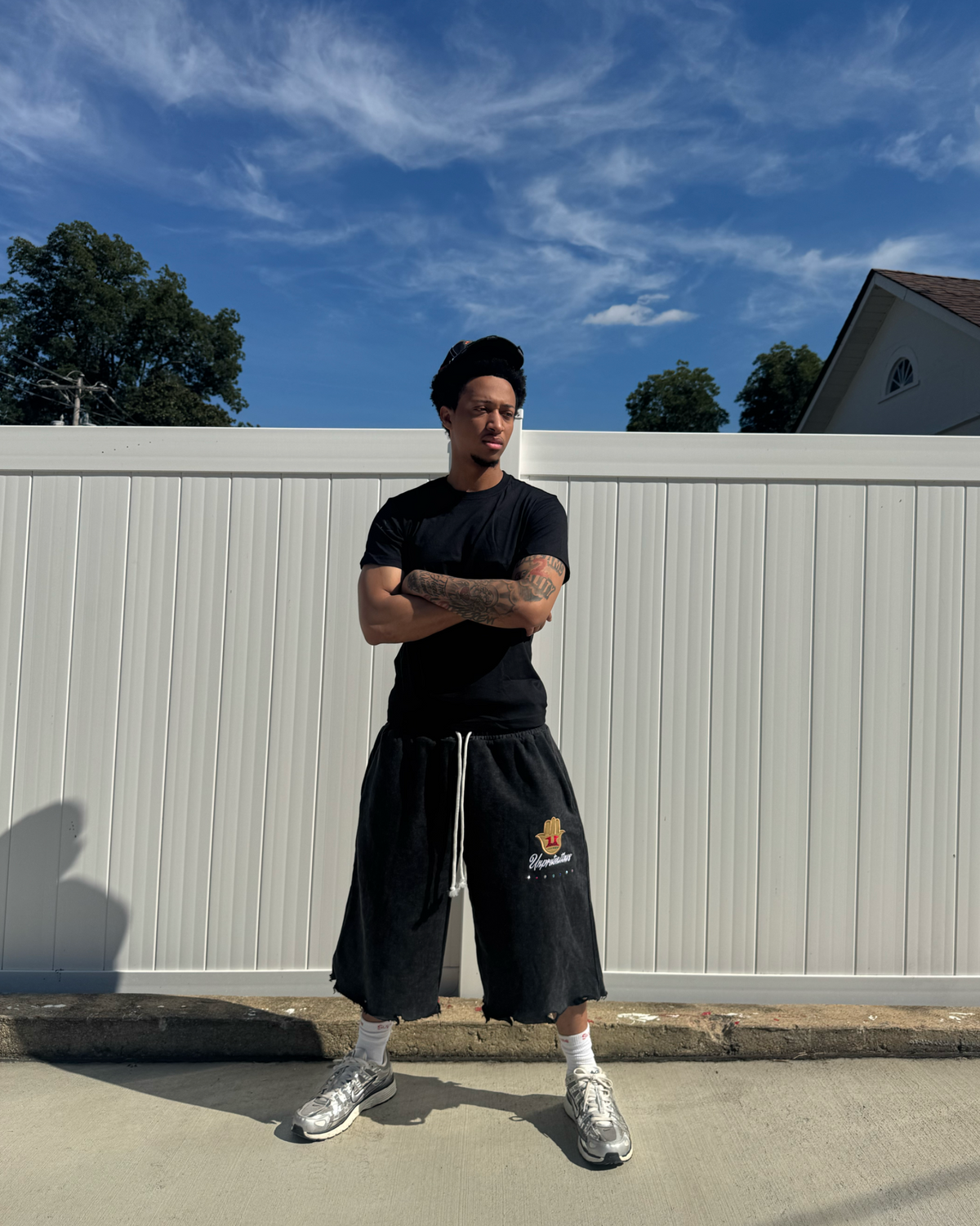 BLACK TAYLORPORT SHORTS